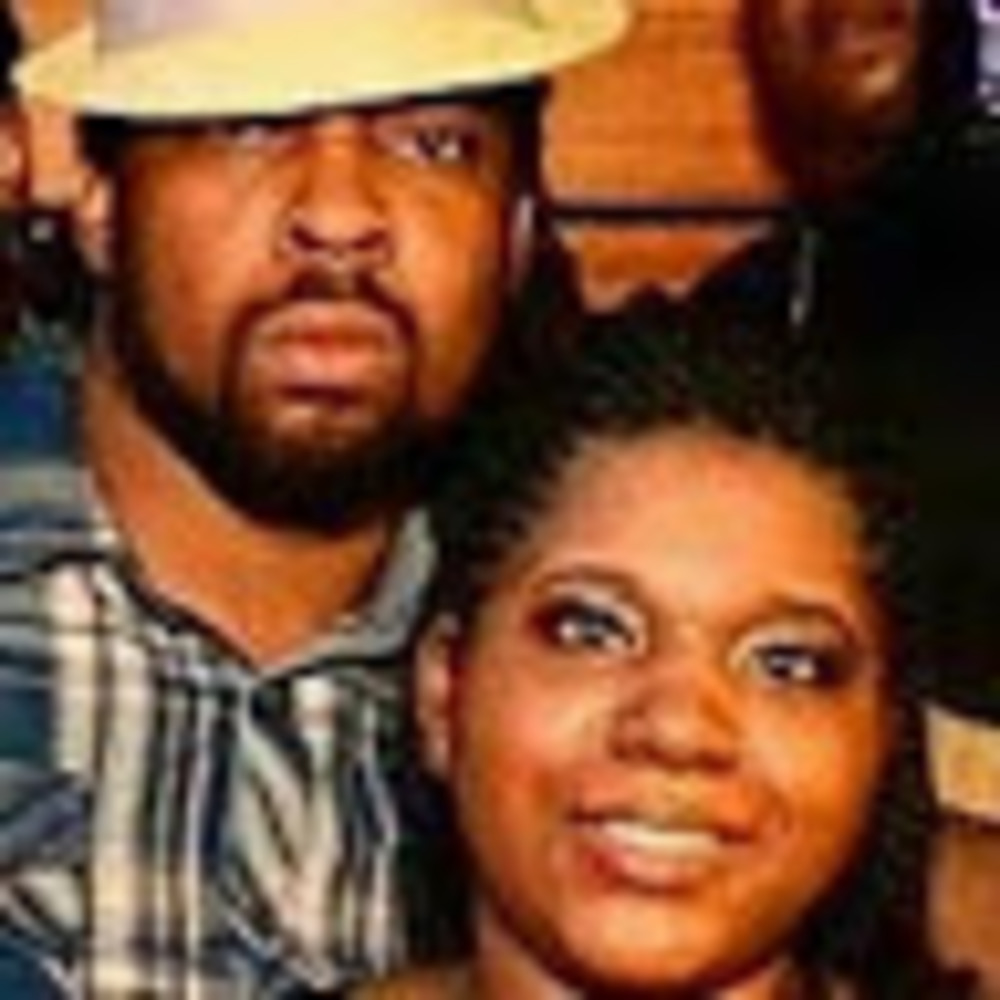 Meet your Posher, Derrick